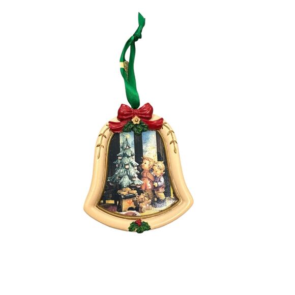 MJ Hummel Wonder of Christmas Bell Shaped Ornament Holiday‎ Danbury Mint Kids - Picture 1 of 5